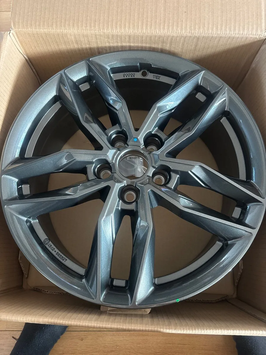 Alloy 18” - Image 1
