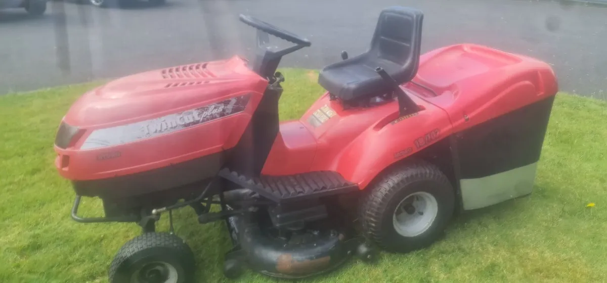 Ride on lawnmower twin cyli der 18 HP - Image 3
