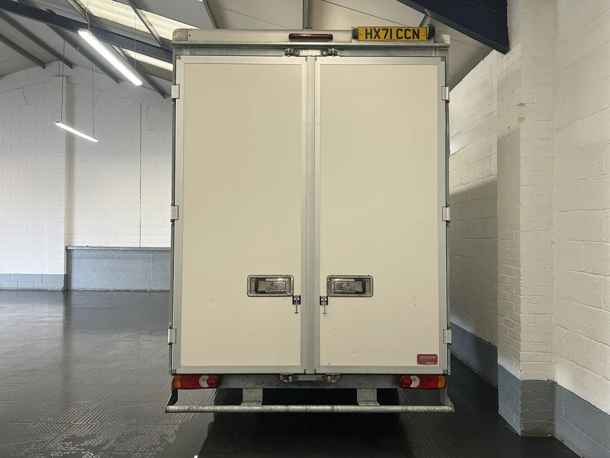 2021 Peugeot Boxer Low Loader Van - Image 4