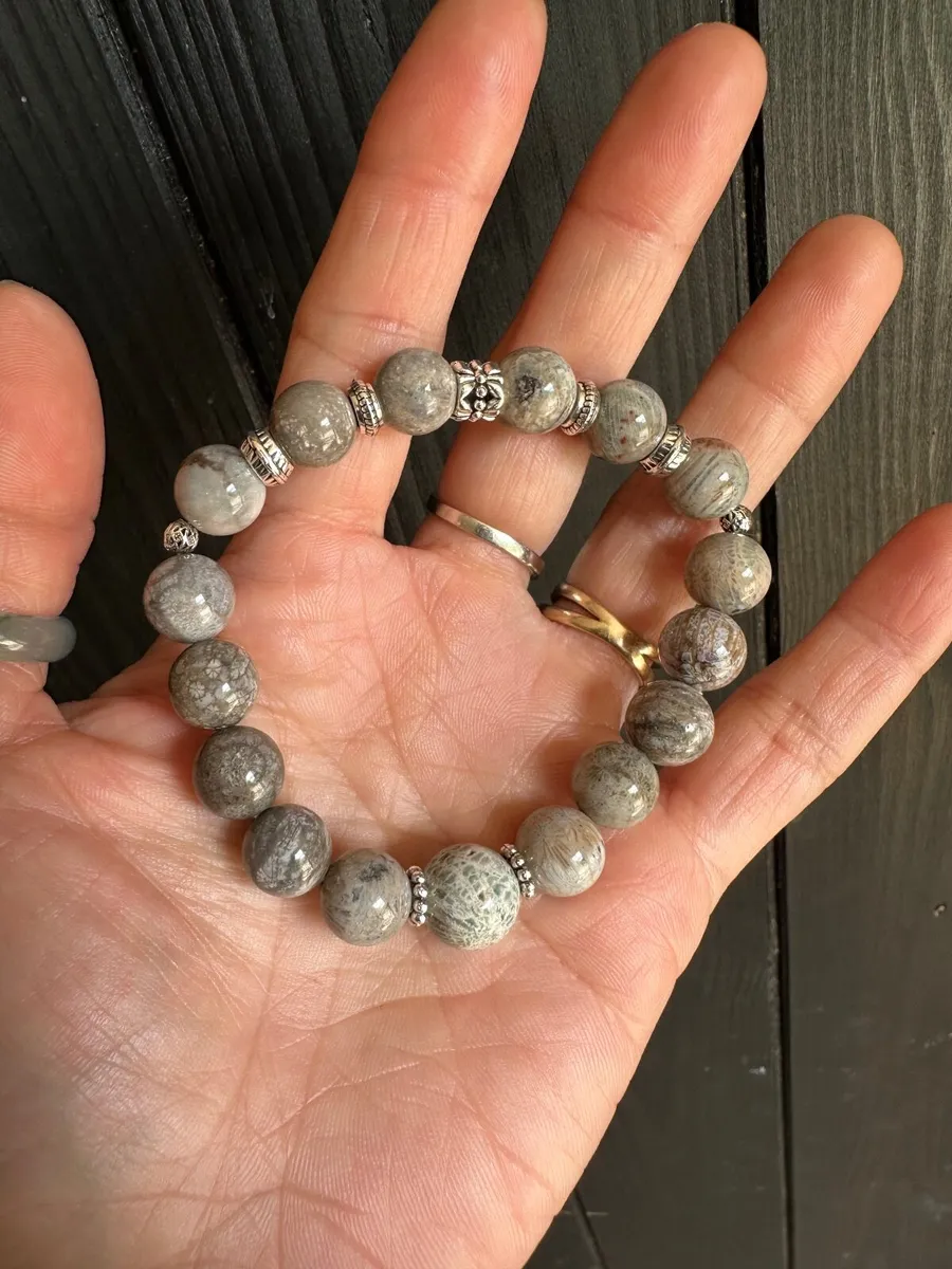 Natural fossil coral jade bracelet - Image 4