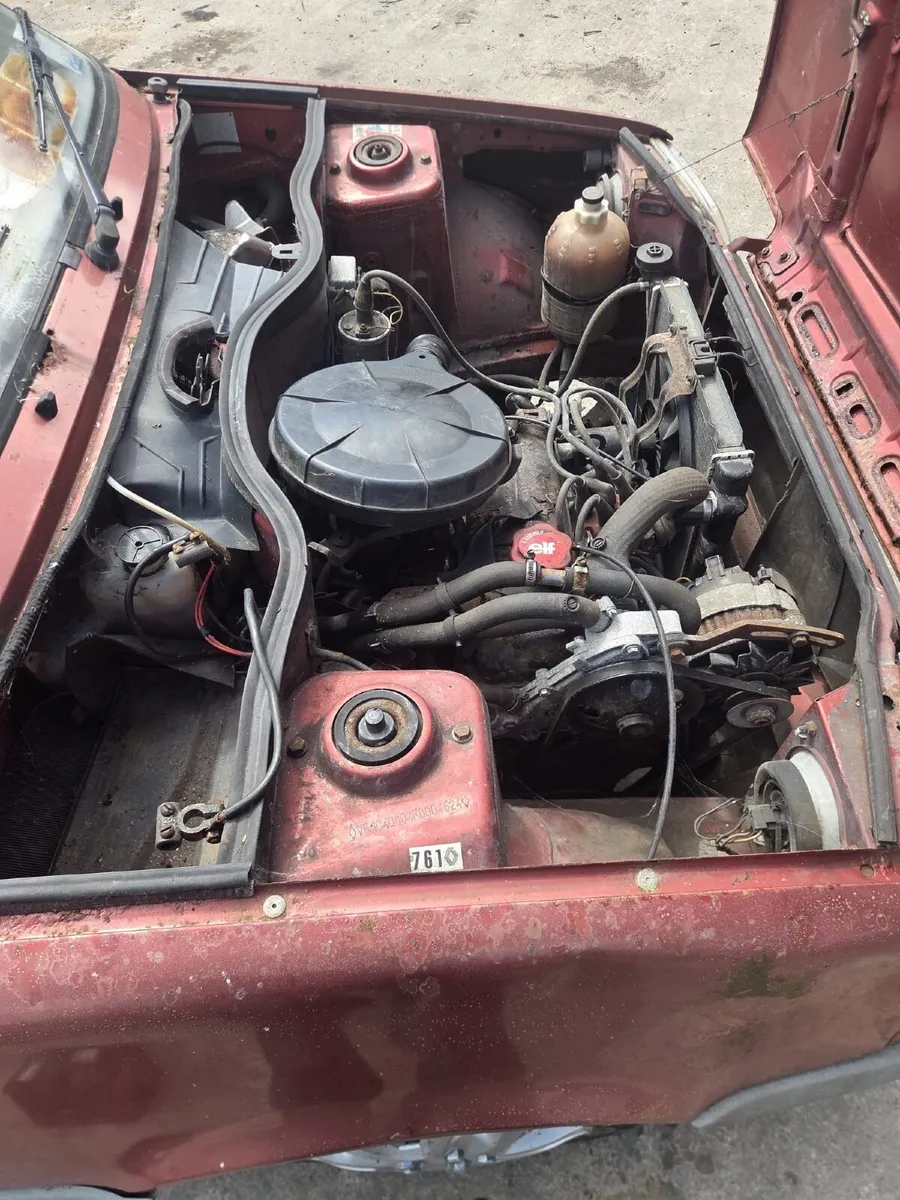1984 Renault 5 - Image 2