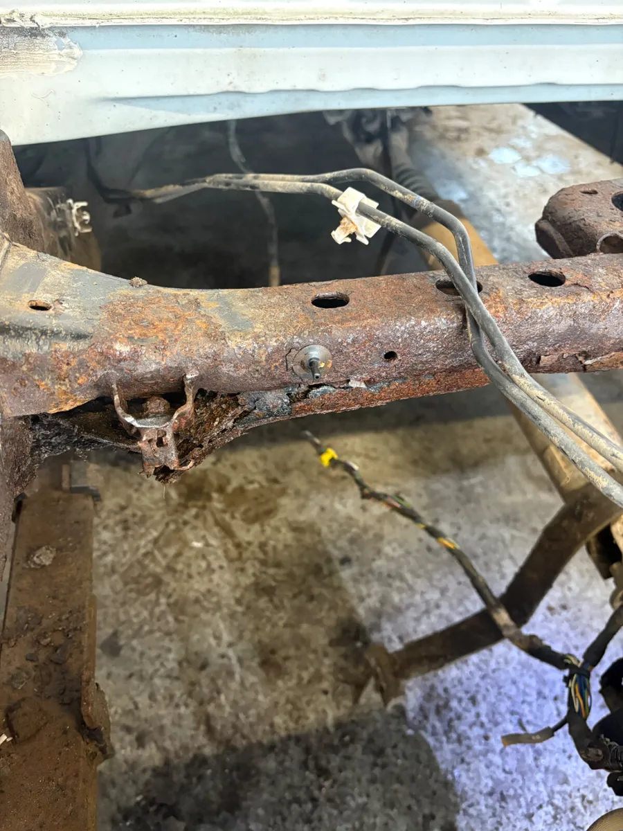Vehicle chassis & underbody welding - Image 4