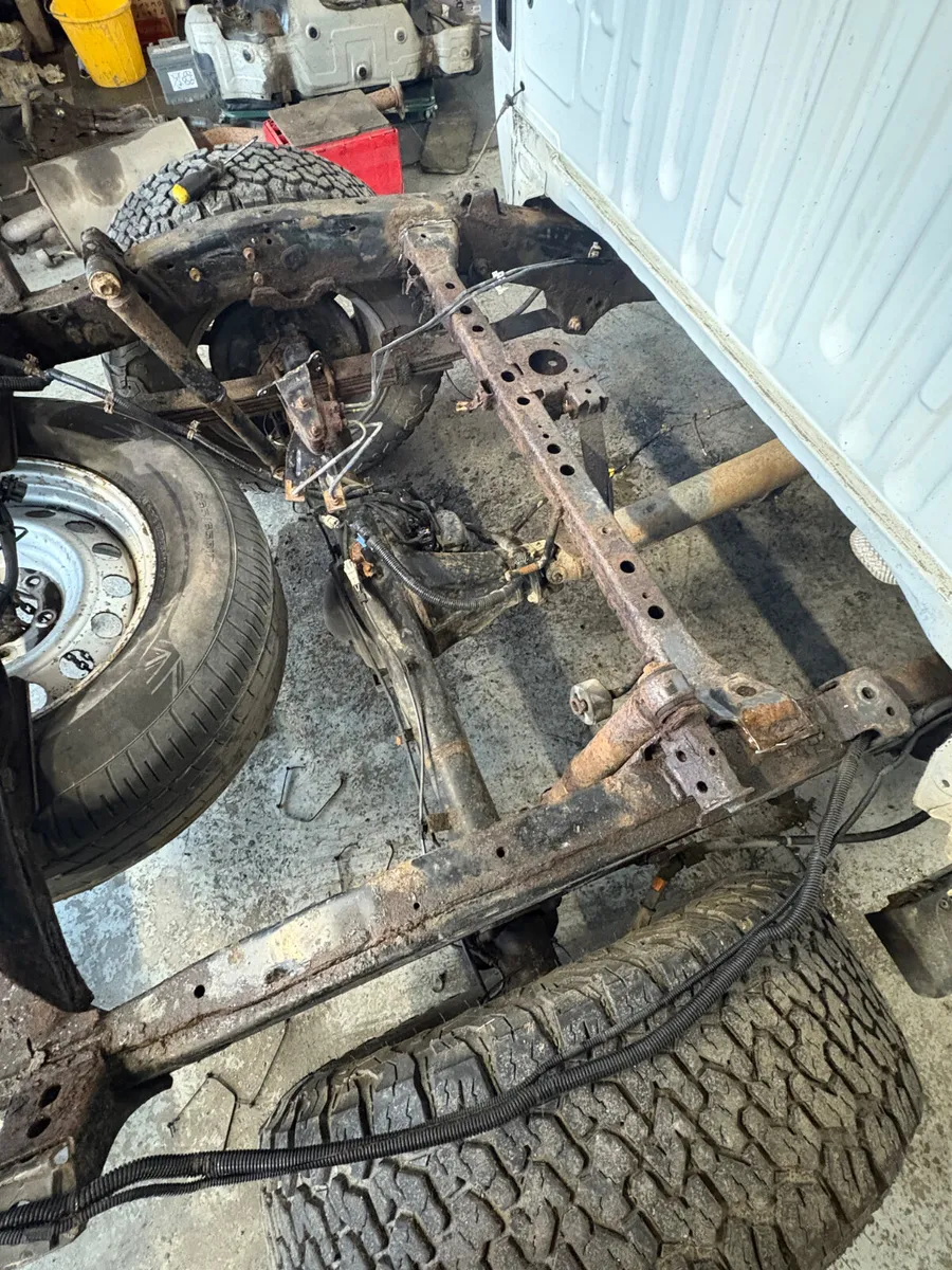 Vehicle chassis & underbody welding - Image 3