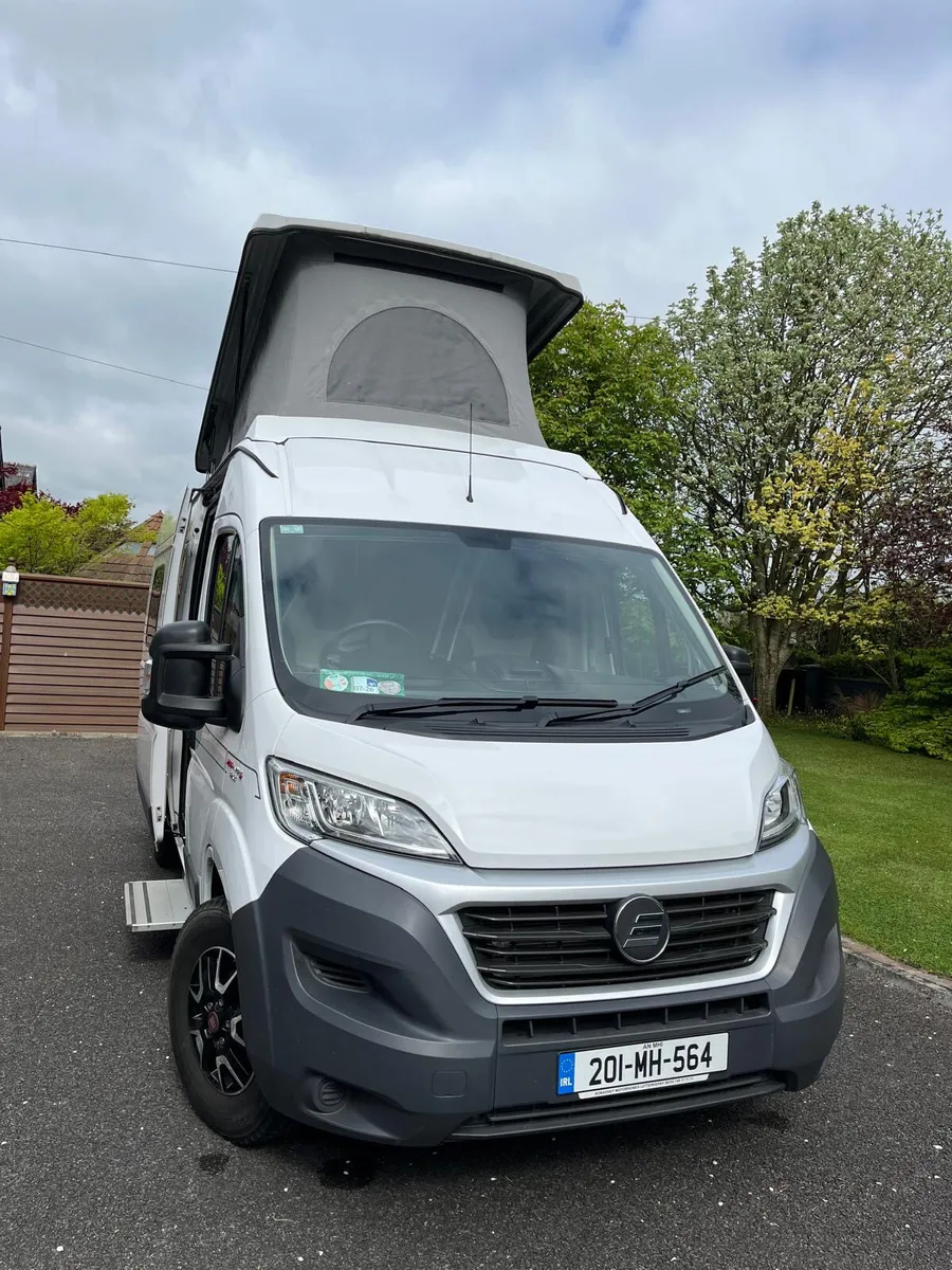 HYMER-CAR AYERS ROCK 4 BERTH POP-UP ROOF PRISTINE - Image 2