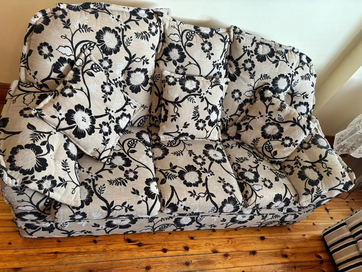 Couch and Armchair set - Image 3