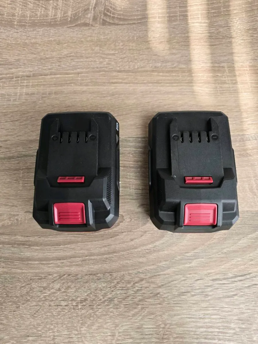 Parkside 4ah batteries (2 in total) - Image 3