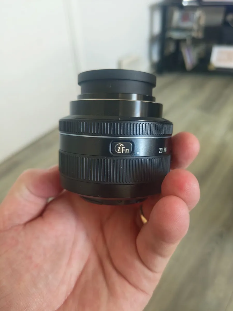 Samsung  20- 50mm ll  lens - Image 2
