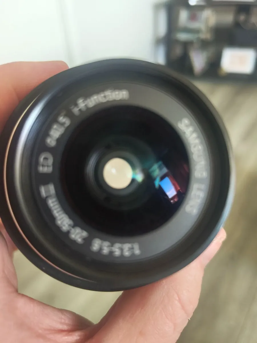 Samsung  20- 50mm ll  lens - Image 4