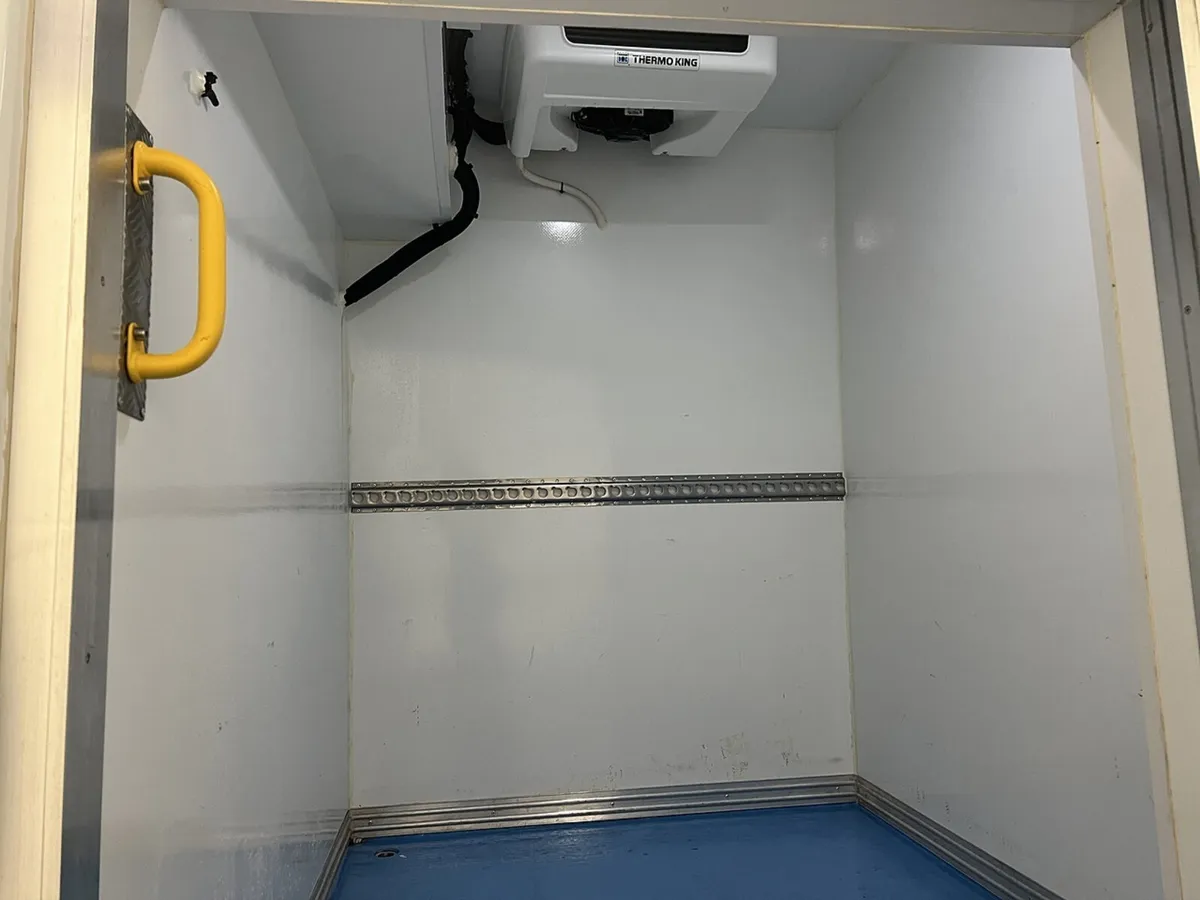 2023 Ford Transit Refrigerated Van - Image 3