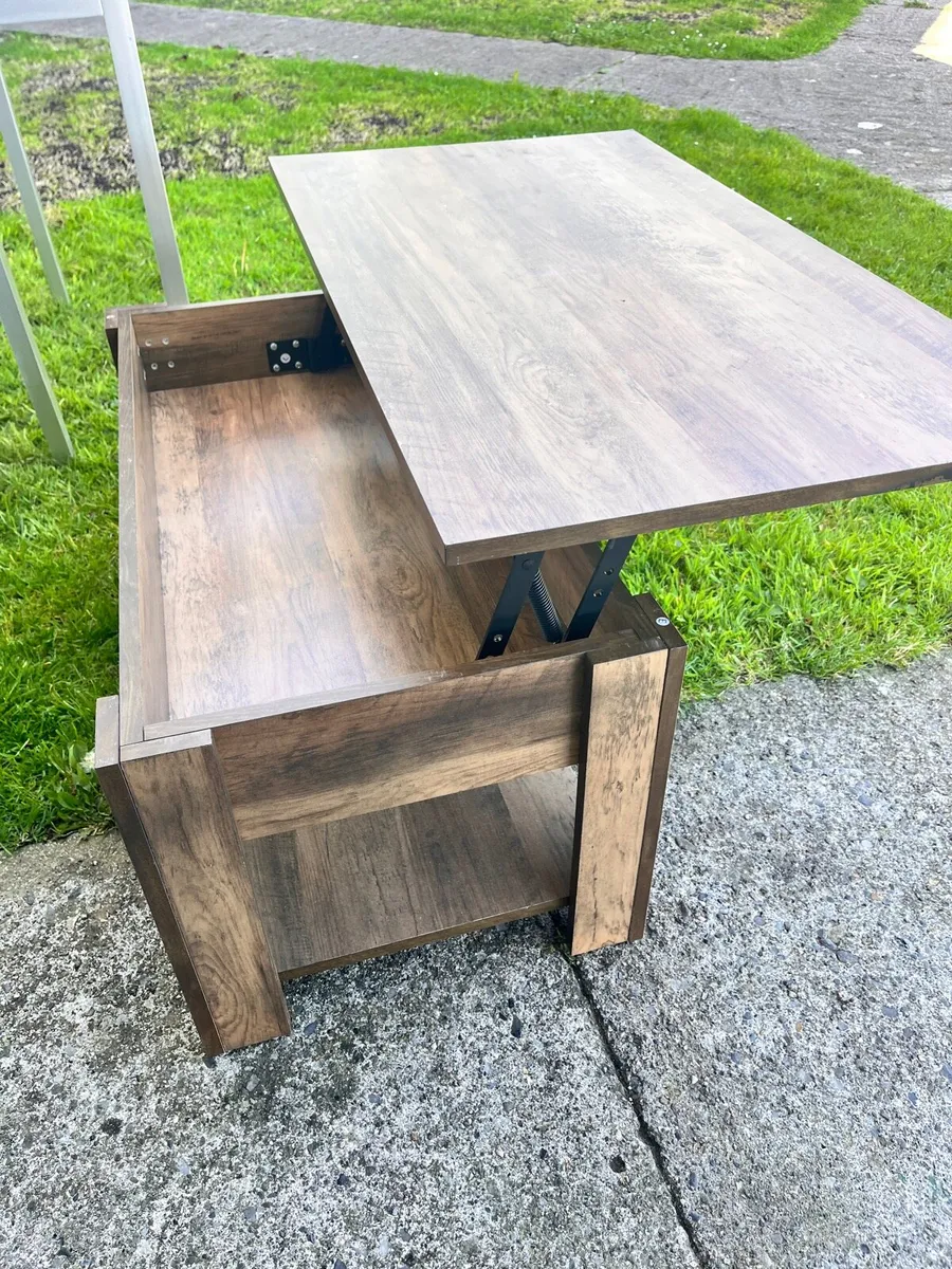 Coffee table - Image 1