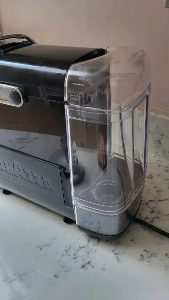 Lavazza Coffee Machine - Image 4