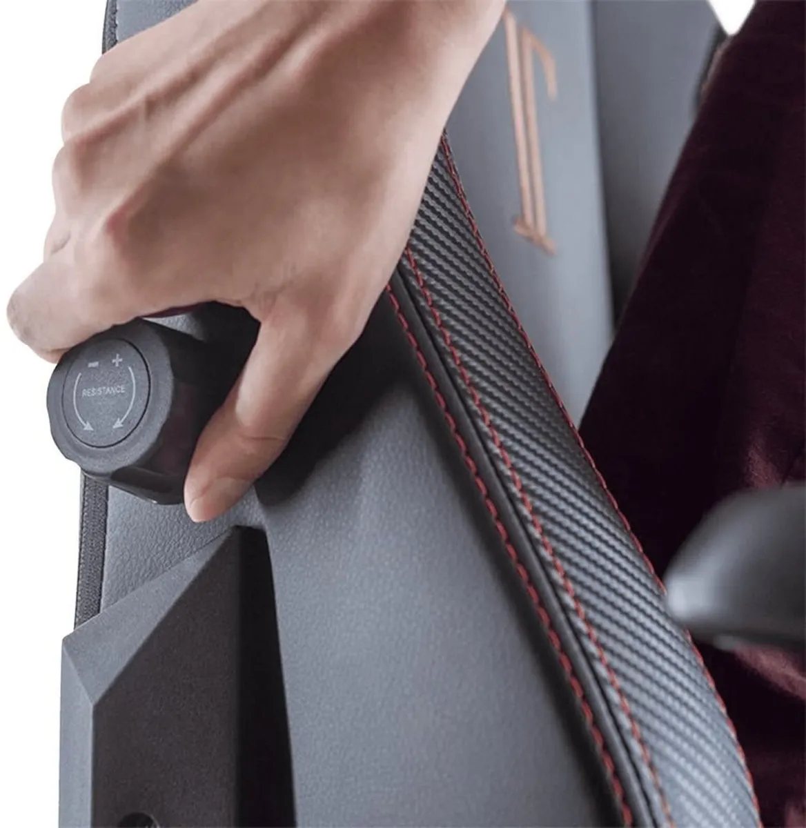 Secretlab TITAN XL 2020 Gaming Chair - SoftWeave F - Image 4