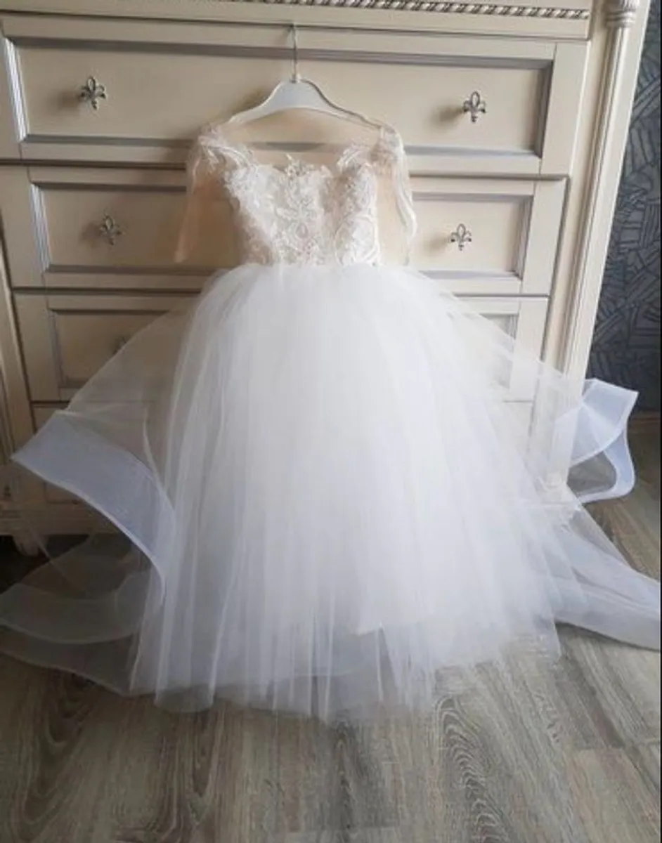 Communion dress - Image 2