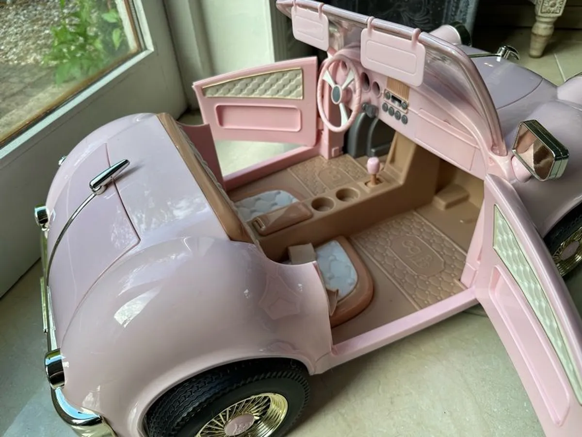 Our Generation Car with Radio, Lights and Sounds - Image 2