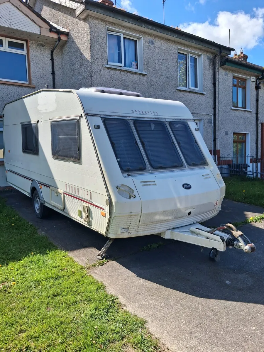 Caravan - Image 1