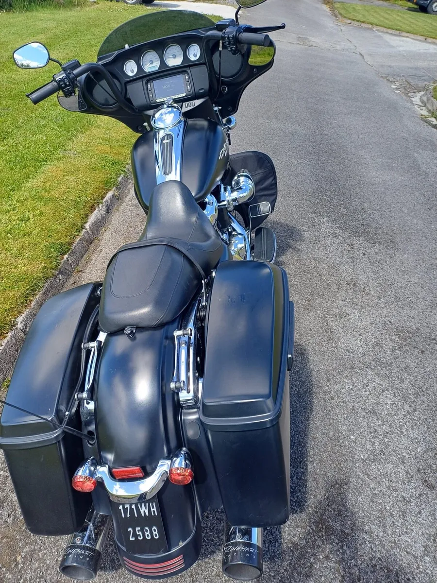 Harley Davidson street glide - Image 3