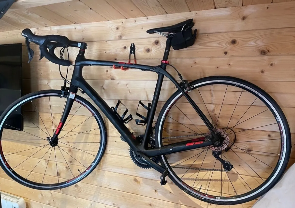 Trek Checkpoint SL7 gravel bike - Image 1