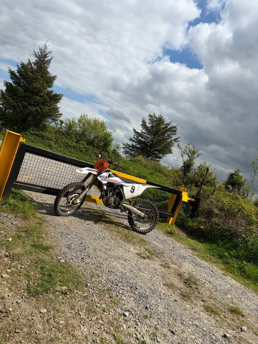 2017Ktm sxf 250 - Image 1