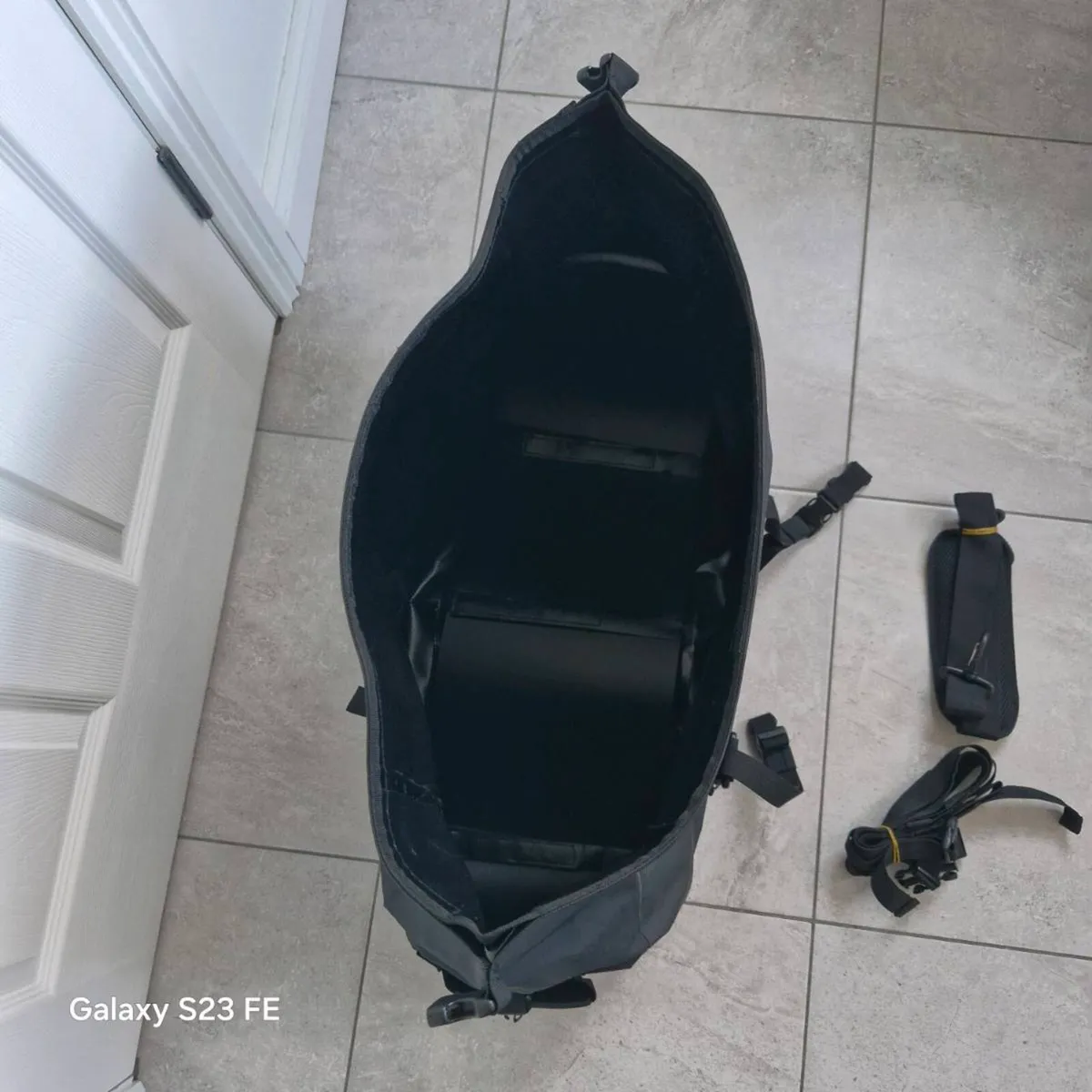 Motorcycle Tail Bag - Image 2