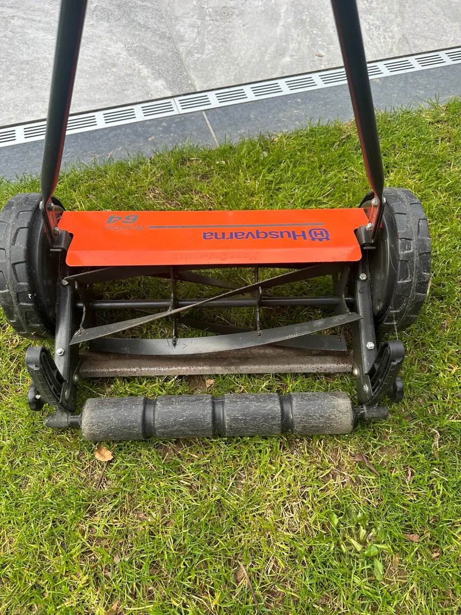 Husqvarna HiCut 64 Lawnmower - Image 3