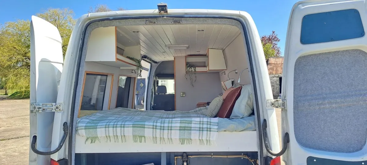 Campervan - Image 4