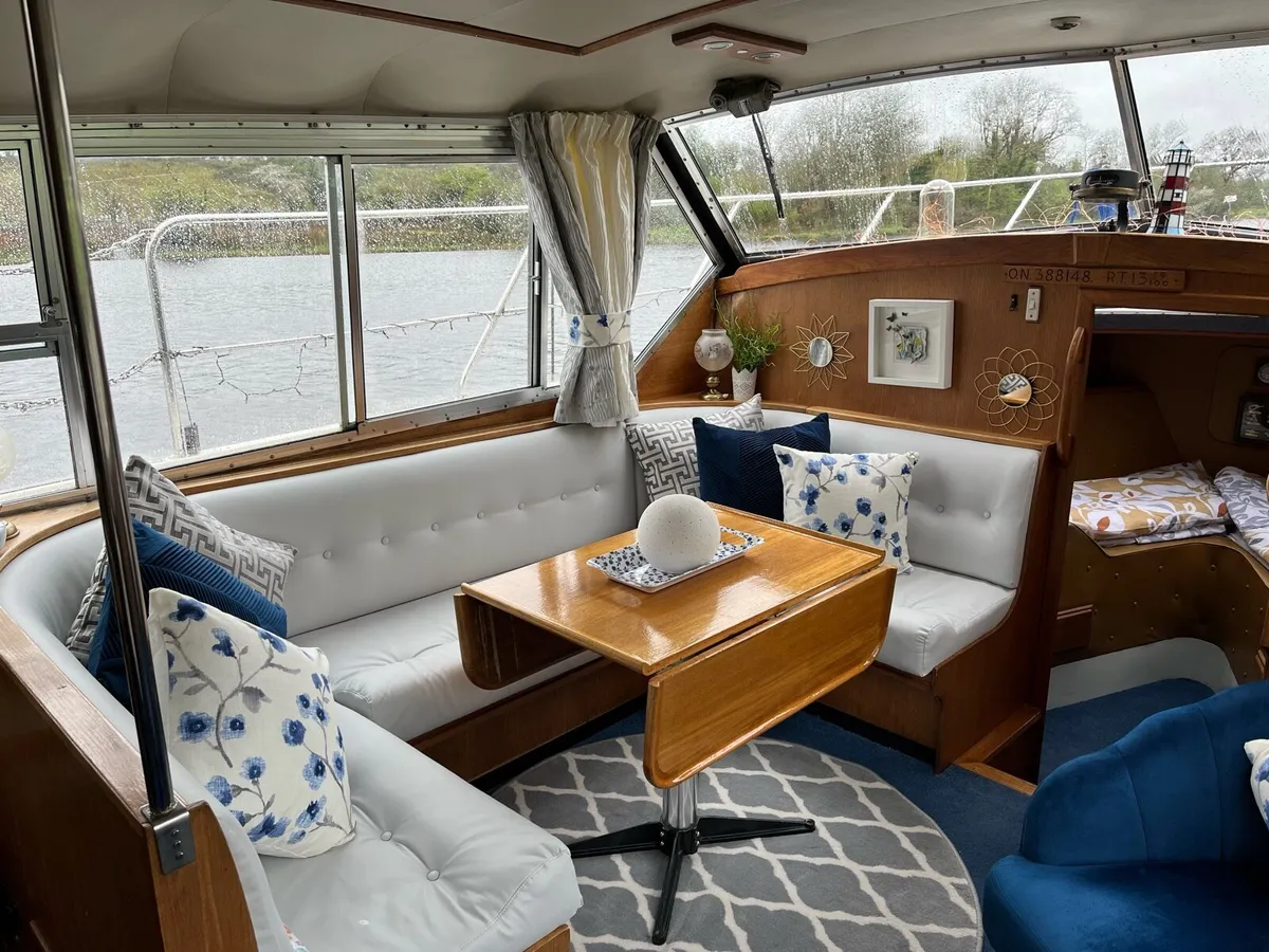 Broom Ocean 37 Cruiser - Image 3