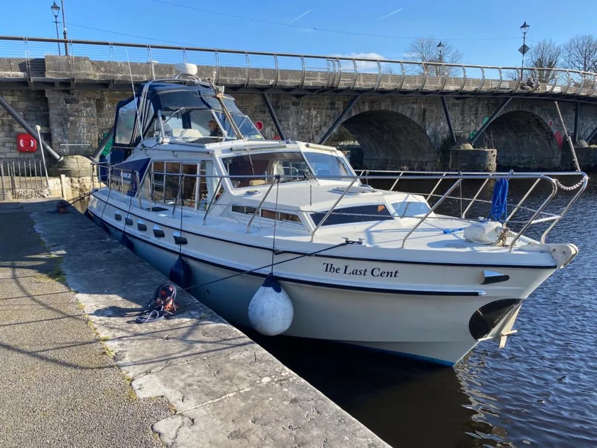 Broom Ocean 37 Cruiser - Image 1