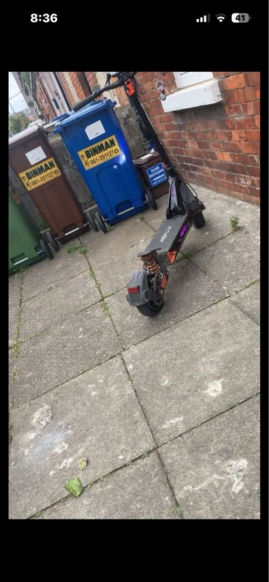 Electric scooter - Image 2