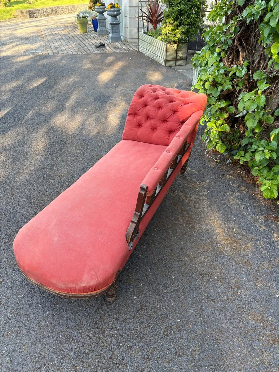 Chaise Longue - Image 4