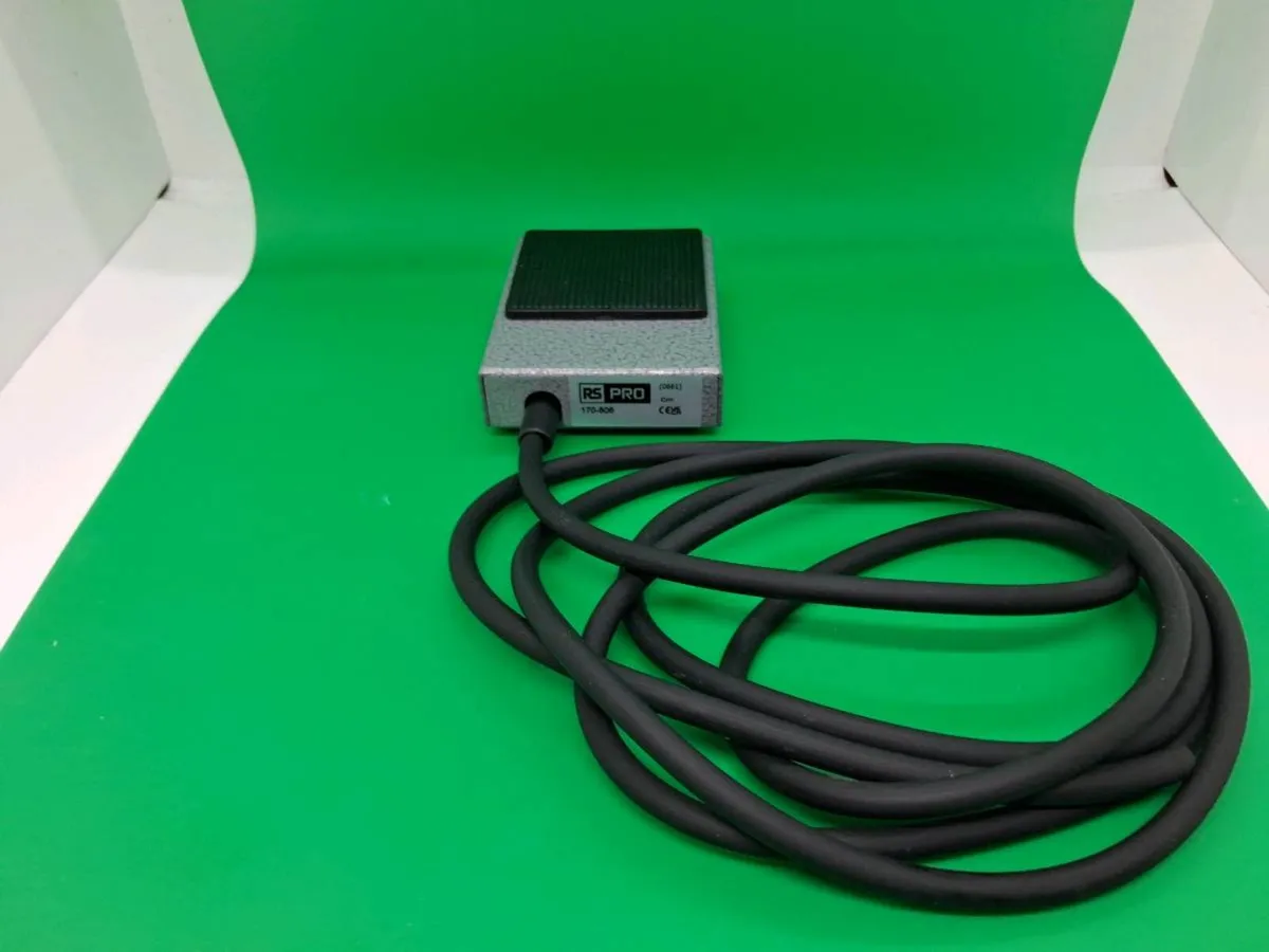 Postage - RS PRO 170 806 Foot Switch Momentary - Image 4