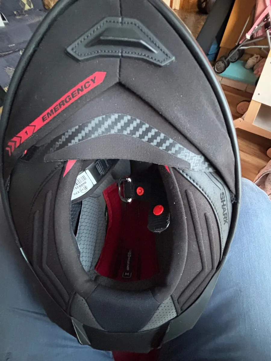 New Motorcycle Helmet - Image 3