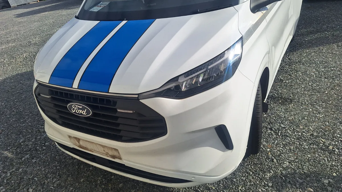 2024 Ford Transit Custom For Dismantling - Image 4