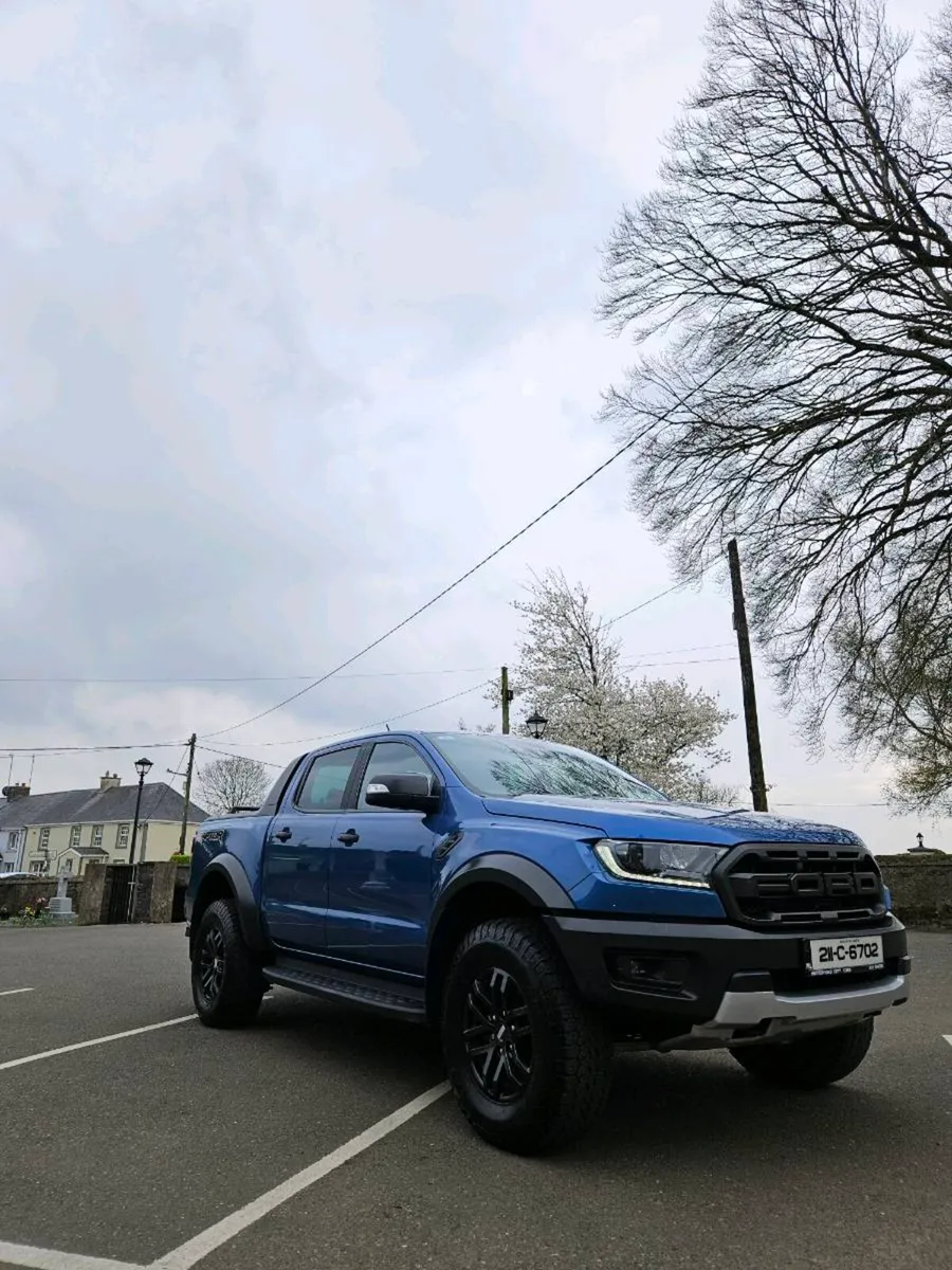 Ford Raptor - Image 4