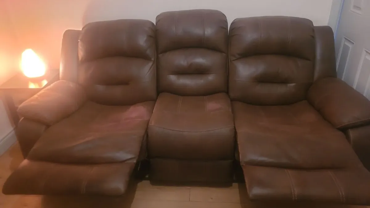 Sofa 3 Seater FREE - Image 1