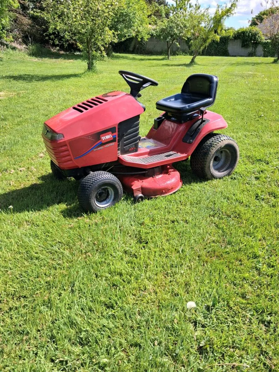 Toro ride on mower - Image 2