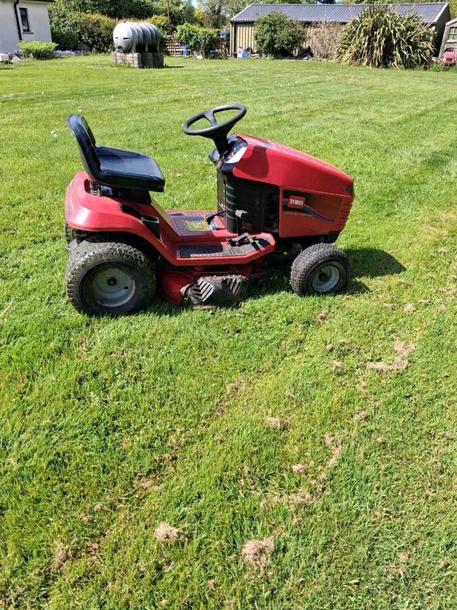 Toro ride on mower - Image 3