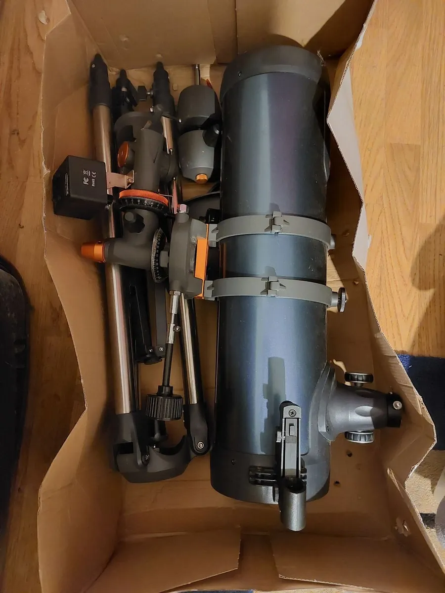 Celestron Astromaster 130 EQ MD Telescope - Image 3