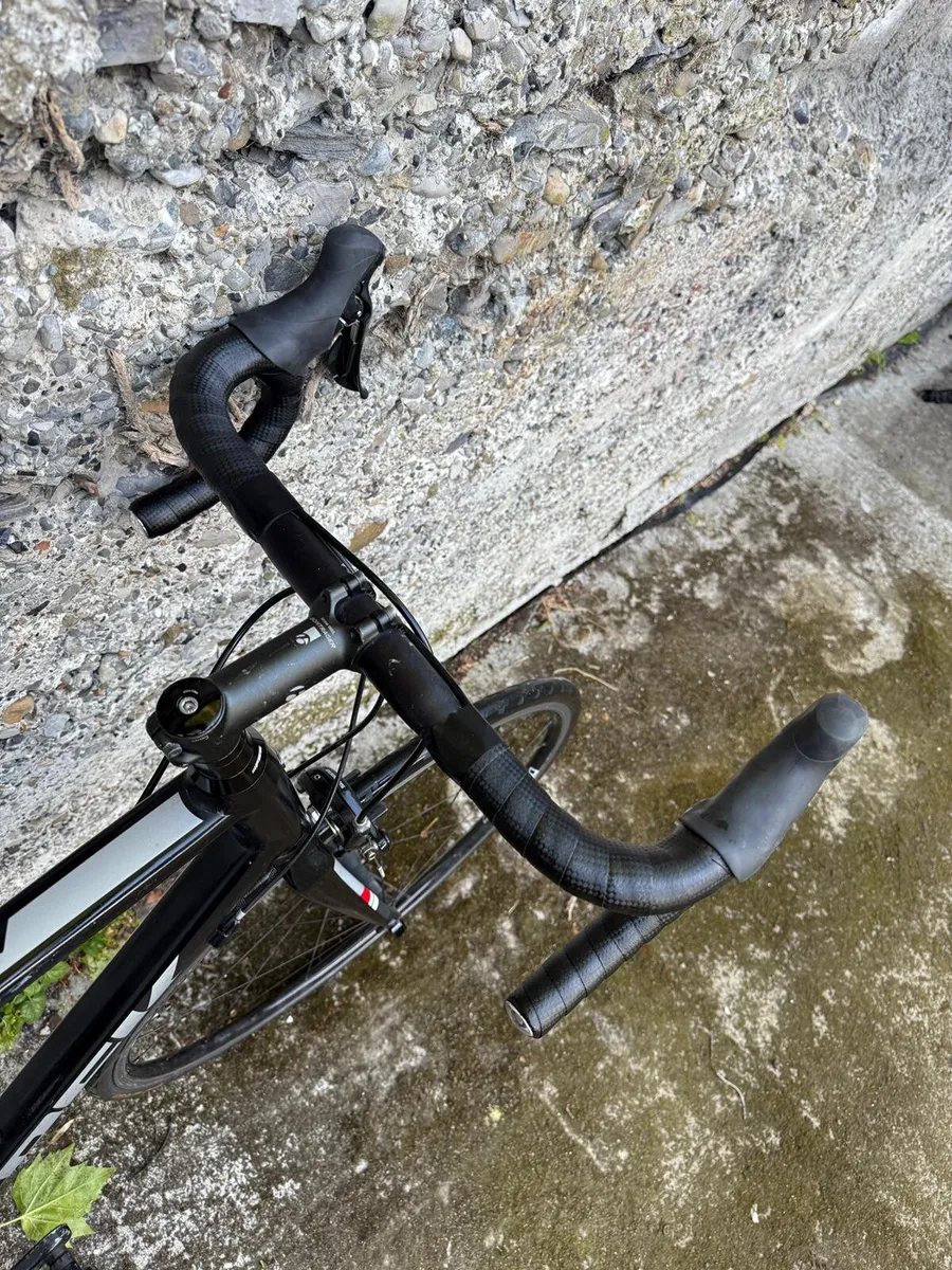 Trek One Series Road Bike - Image 2