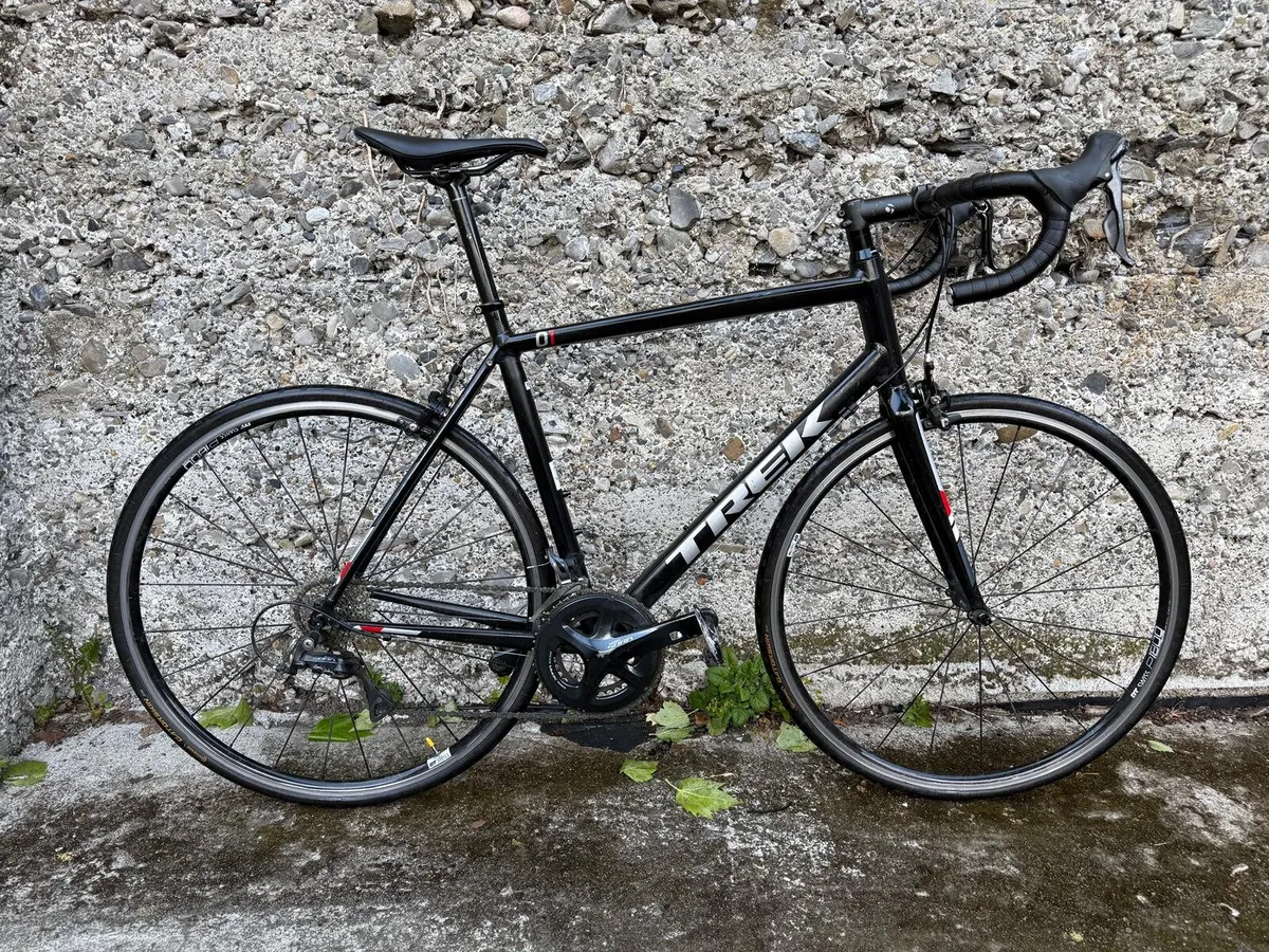 Trek One Series Road Bike - Image 1