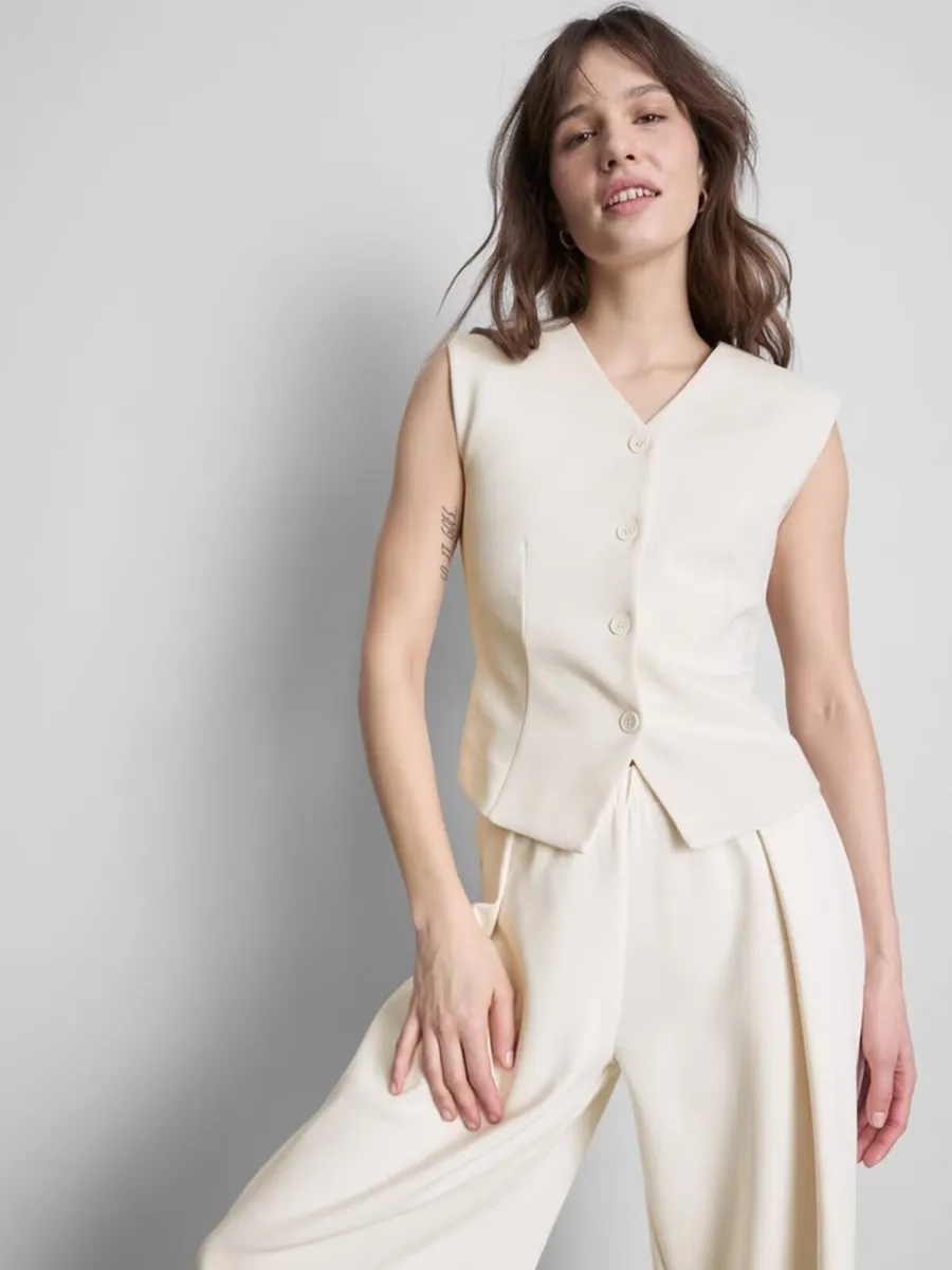 Smart Sweatshirt Waistcoat - Fitted waistcoat - Image 3