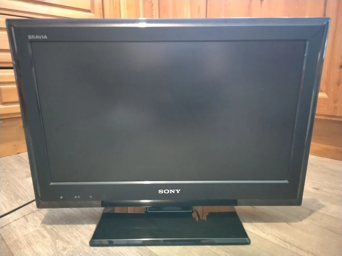 Tv Sony Bravia Lcd - Image 1