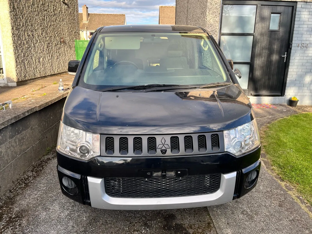 Mitsubishi Delica D5 campervan - Image 3