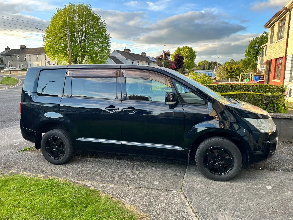 Mitsubishi Delica D5 campervan - Image 4