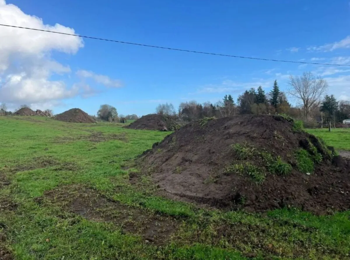 Topsoil For Sale - Image 2