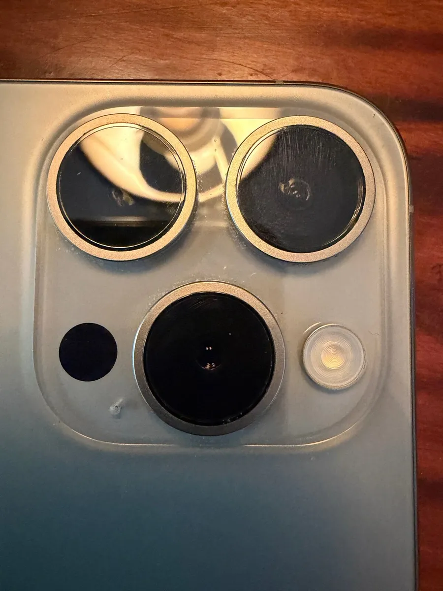 iPhone 15 Pro 128GB Natural Titanium Unlocked - Image 3
