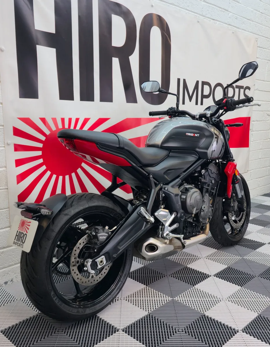 2021 Triumph Trident 660 - Image 2