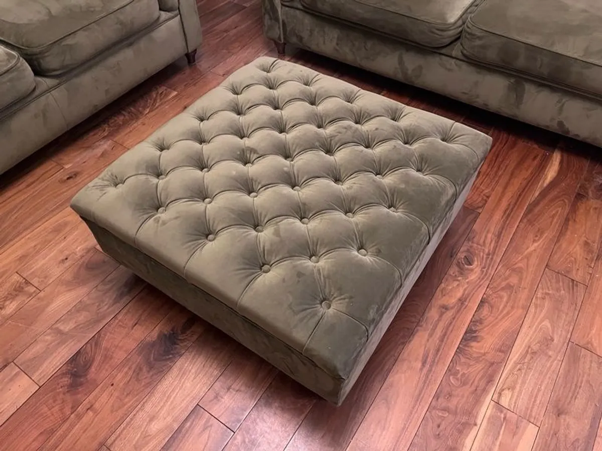 3 seater + 2 seater & ottoman green velvet - Image 4