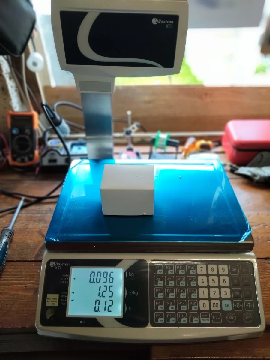 Old fashioned service, New weighing scales - Image 2