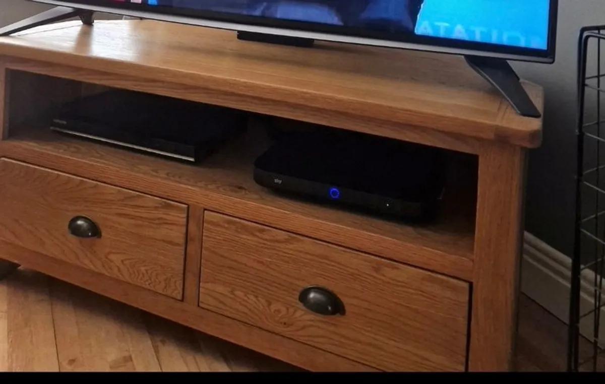 Corner oak tv unit - Image 2