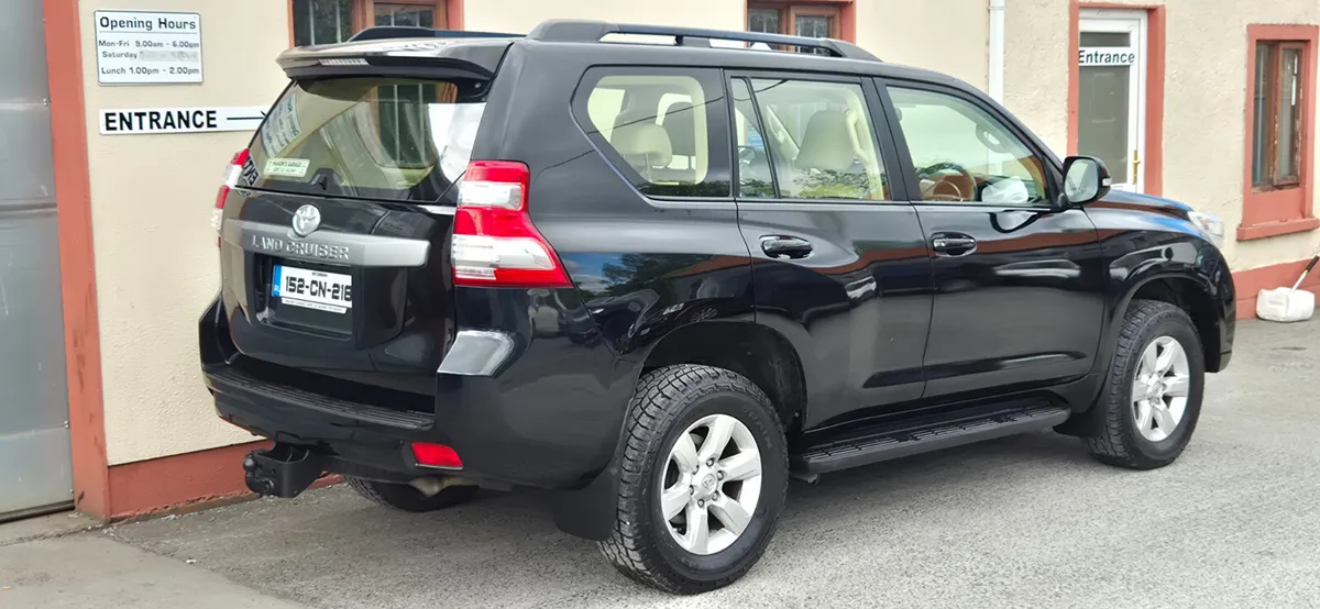 Toyota Land Cruiser 2015 Business Class - Image 4